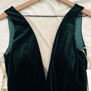 New with tags Jenny Yoo Collection bridesmaid dress. Size 0. Emerald green.